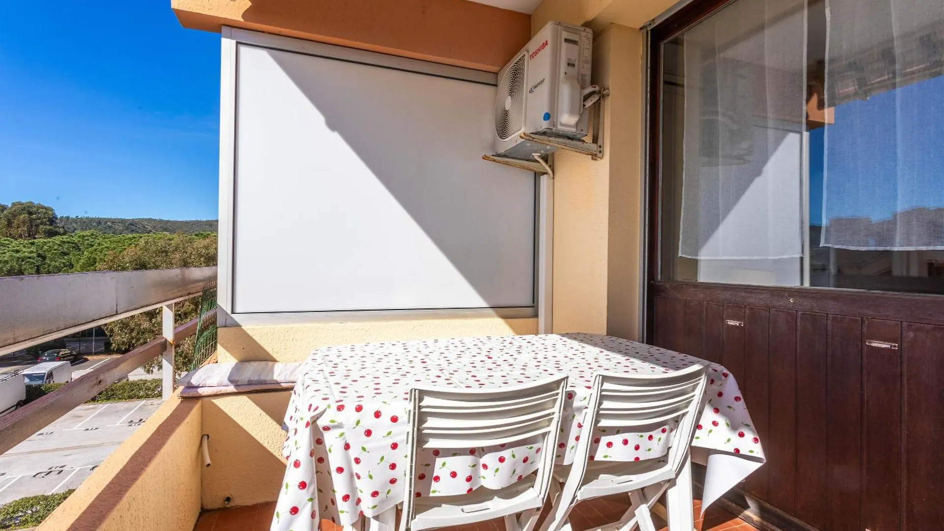Residence Athena Vue Mer Bormes-les-Mimosas 0*,  Frankrig